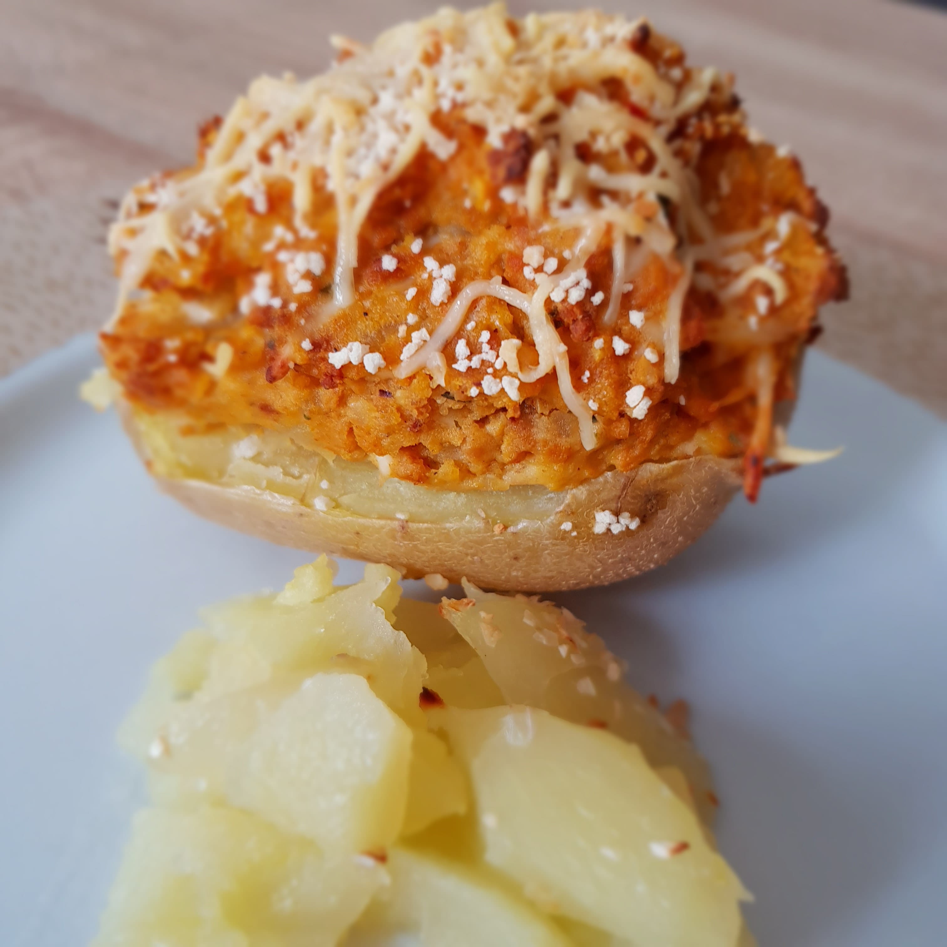 Recette des Pommes de terre au farci végétal à base de haché de soja